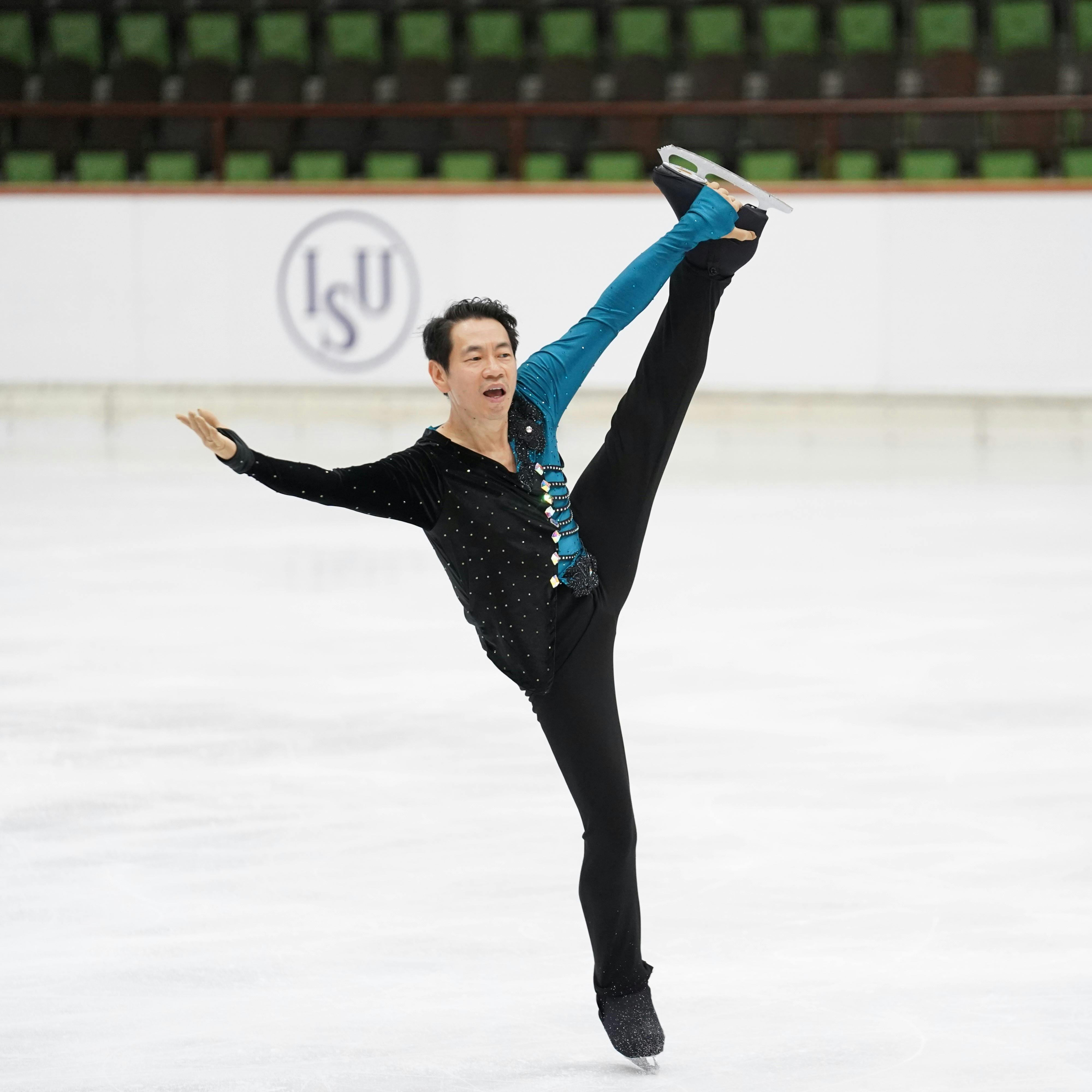Eiskunstläufer Eric Kasmara beim ISU Adult