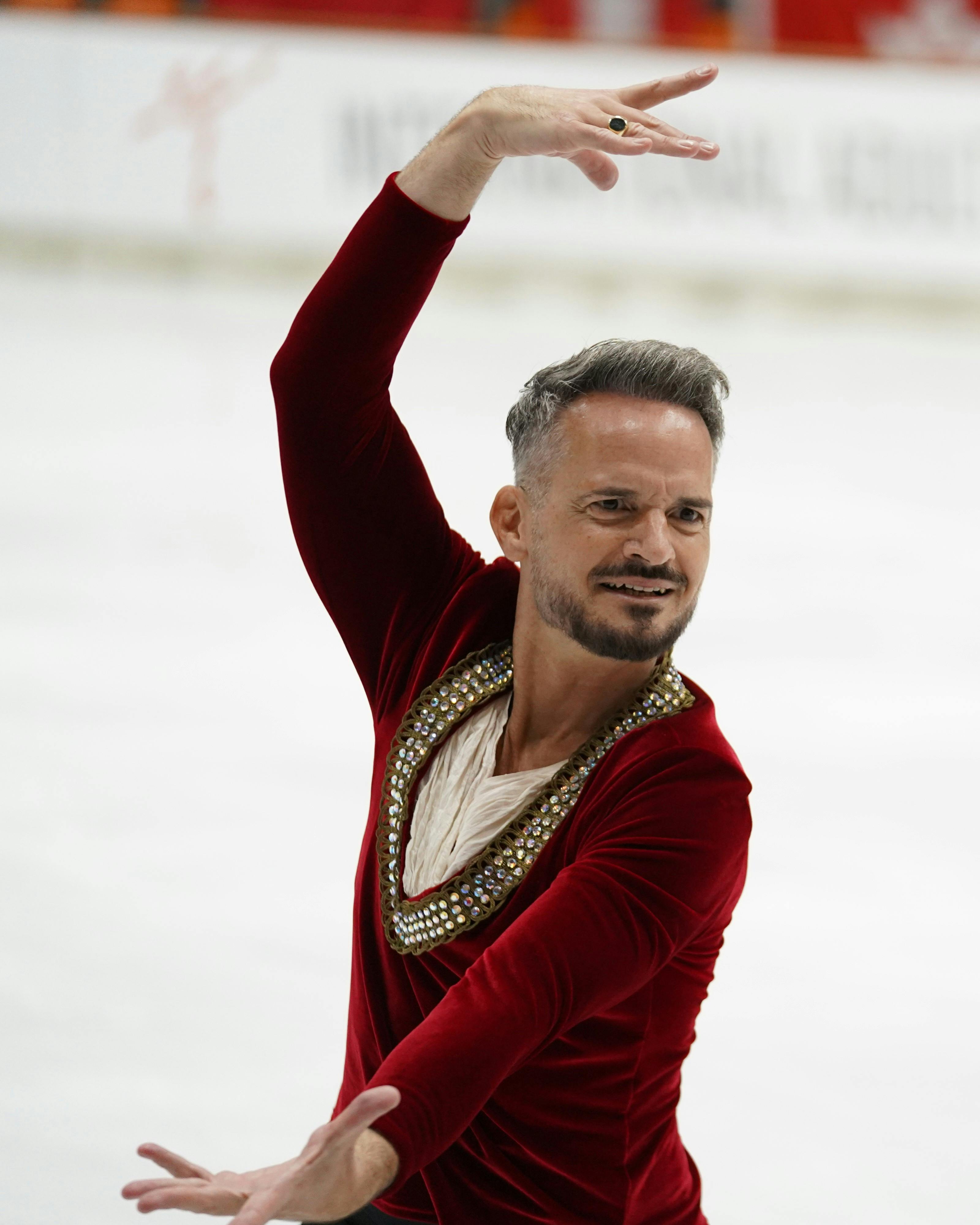Eiskunstläufer Felix Warnholtz beim ISU Adult