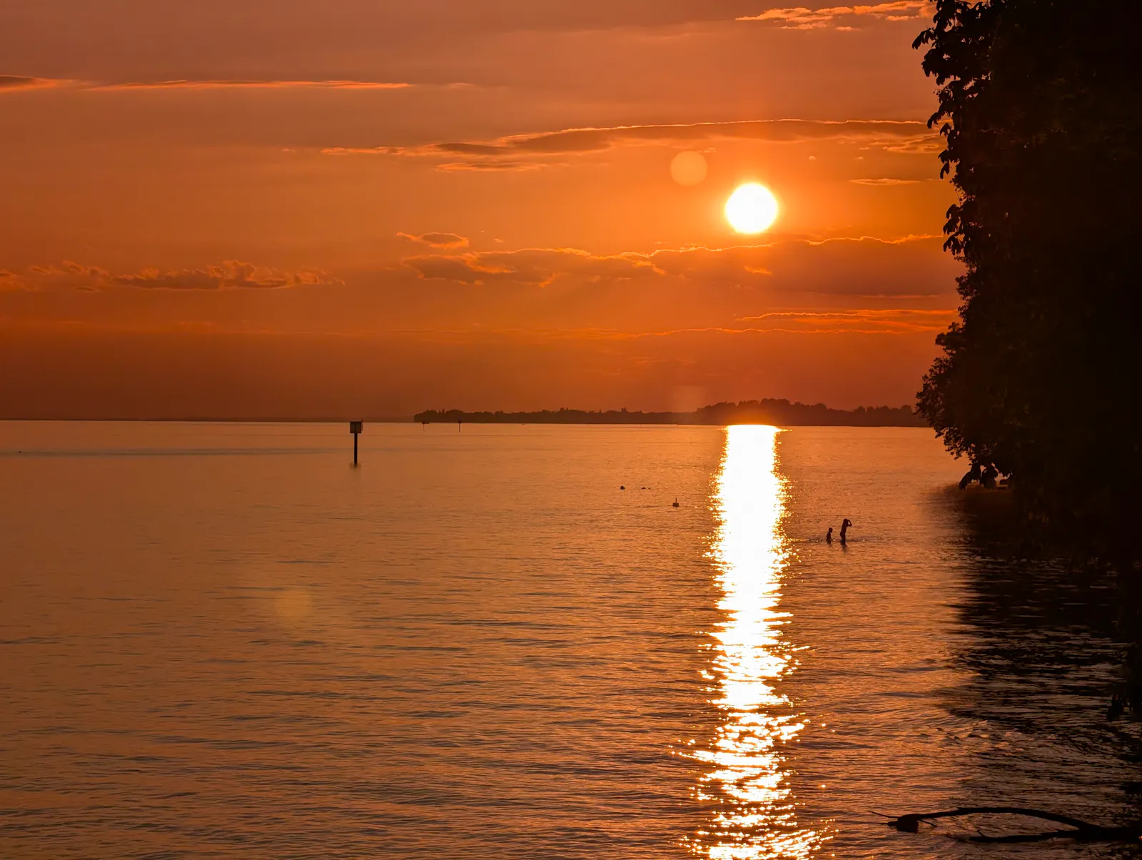 Diese Woche wird es wieder warm. Schade, dass der Bodensee für eine kurze Abkühlung am Abend dann doch etwas zu weit weg ist. Foto: Jürgen Brand