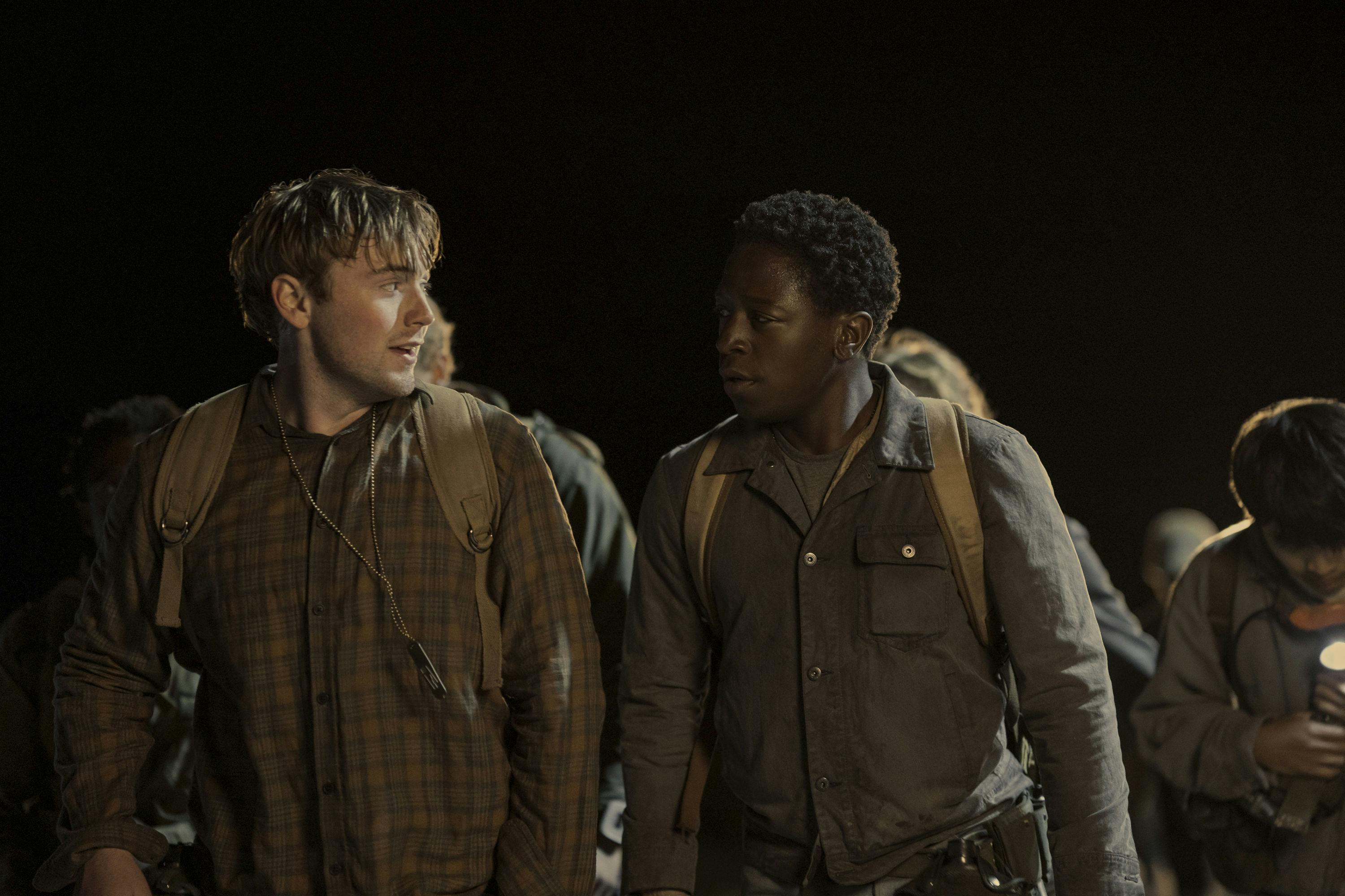 Garraty (Cooper Hoffman) und McVries (David Jonsson) haben sich angefreundet. // © LEONINE