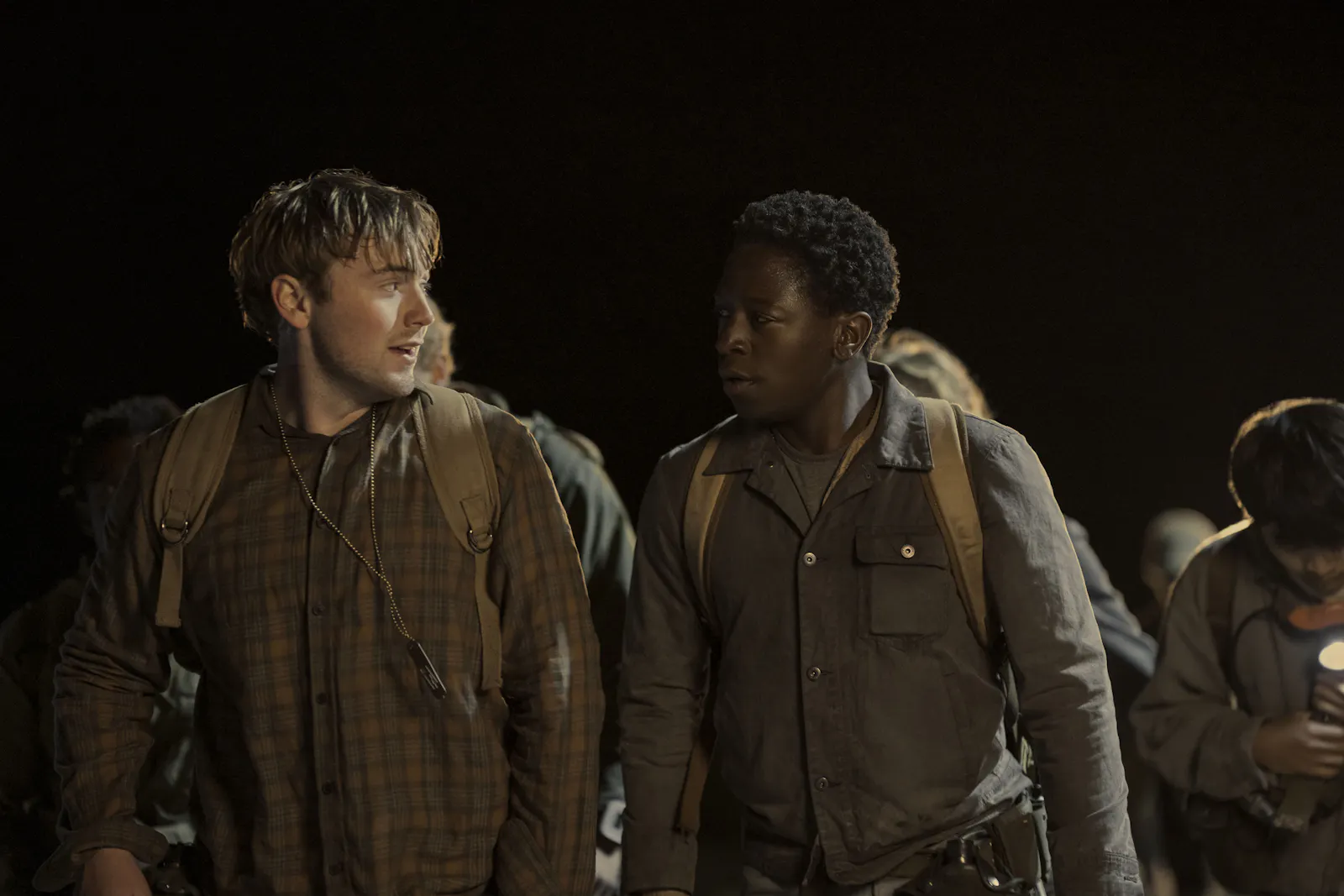 Garraty (Cooper Hoffman) und McVries (David Jonsson) haben sich angefreundet. // © LEONINE