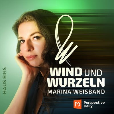 Cover Wind und Wurzeln: Ein Foto von Marina Weisband, die nachdenklich in die Kamera blickt. An ihrem Hinterkopf verwischt das Bild. Der Bildhintergrund ist grün. Links ist das Logo von Hauseins abgebildet, unten rechts das von Perspective Daily.