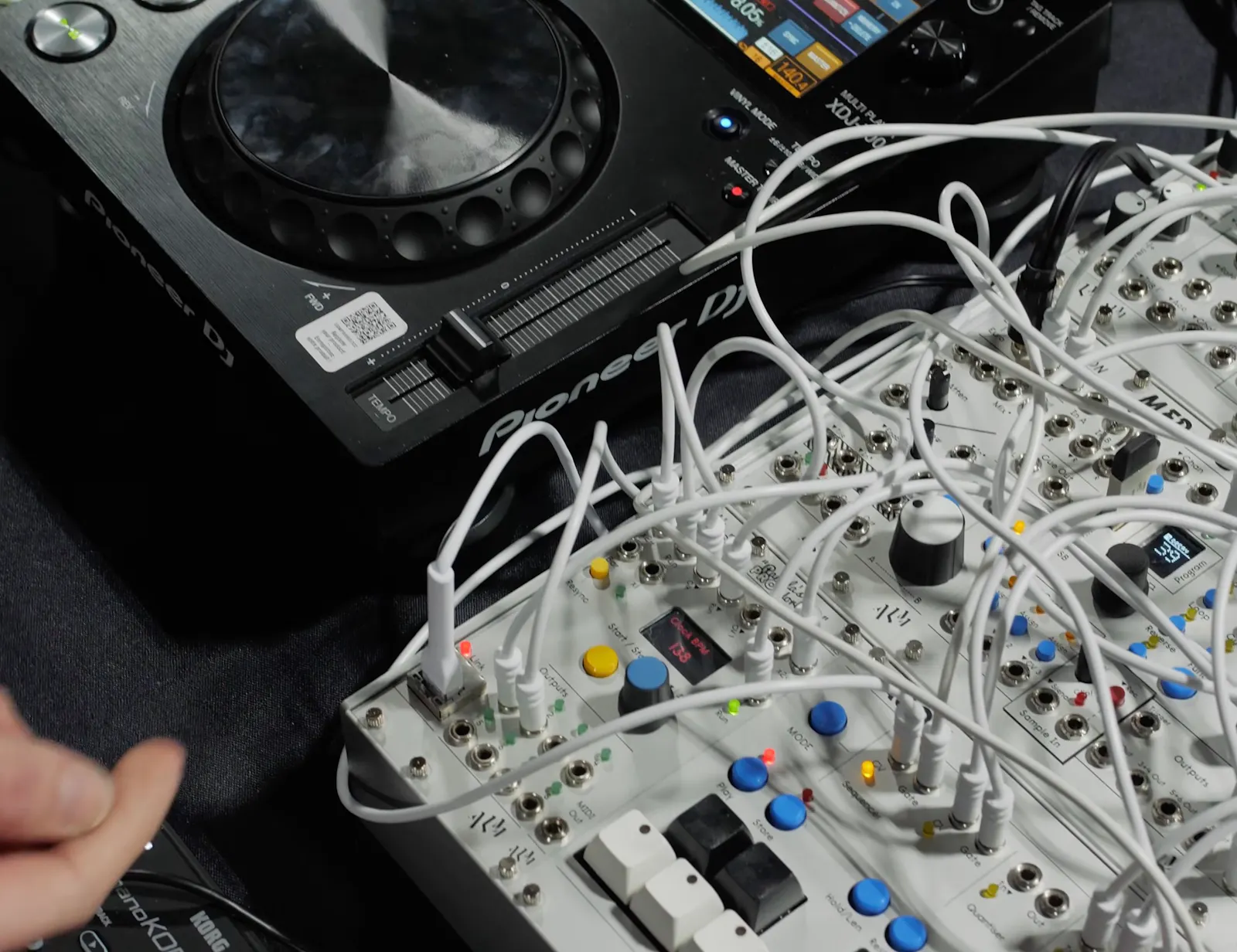 ALM Modular für DJing mit CDJ Verbindung