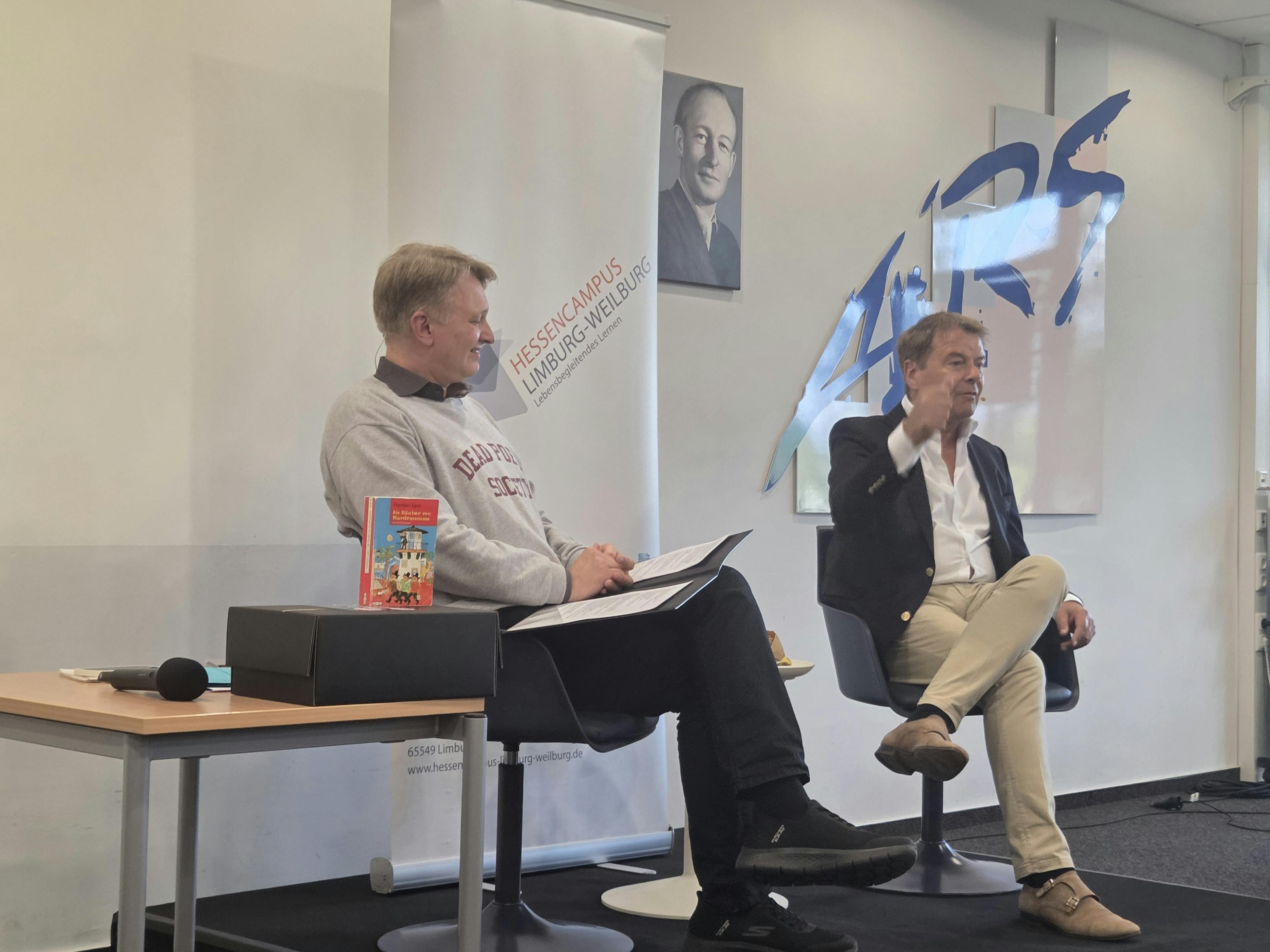 Klaus Krückemeyer (li) im Gespräch mit Jörg Bombach