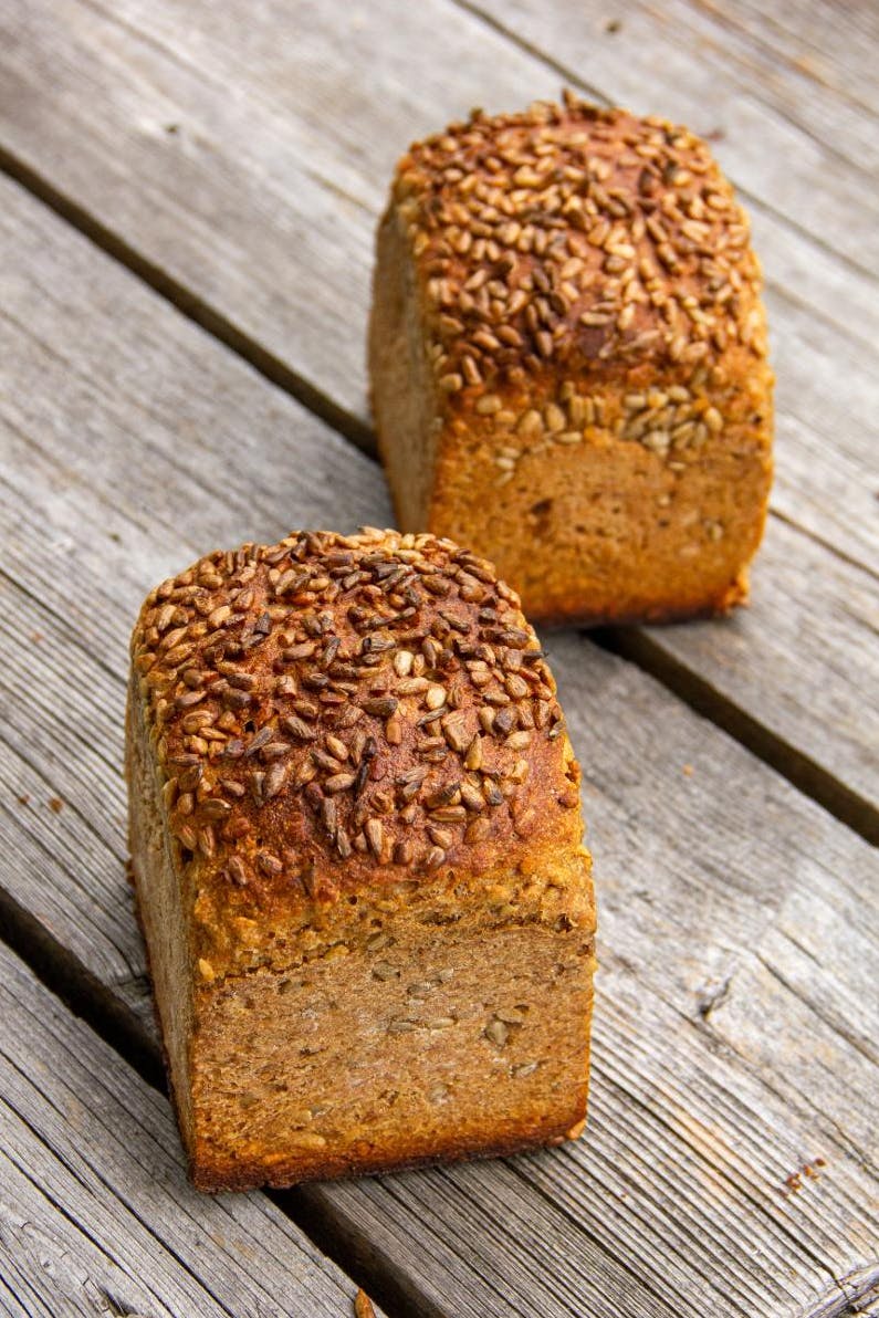 Von Rezepten lernen: Dinkelvollkornbrot mit Sonnenblumenkernen ...