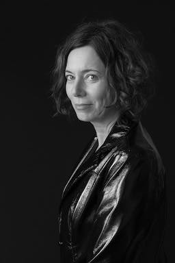 Portrait von Eva Menasse schwarz-weiß