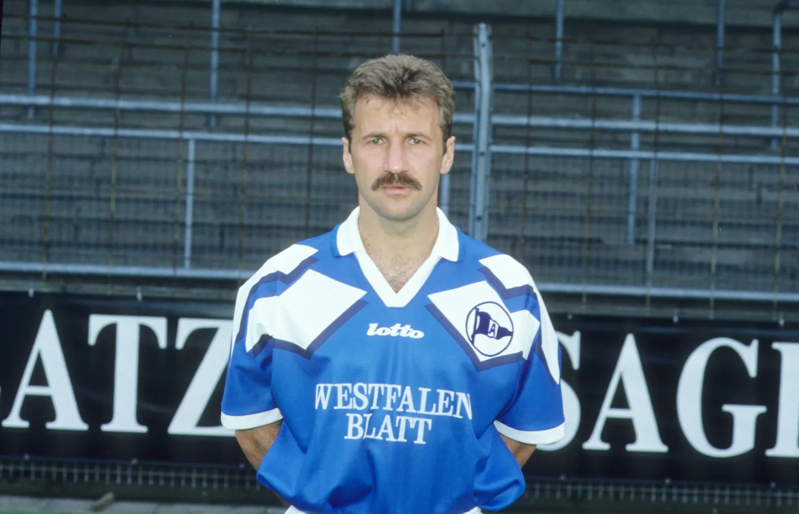 Fritz Walter im Dress von Arminia Bielefeld vor der Saison 1994/95