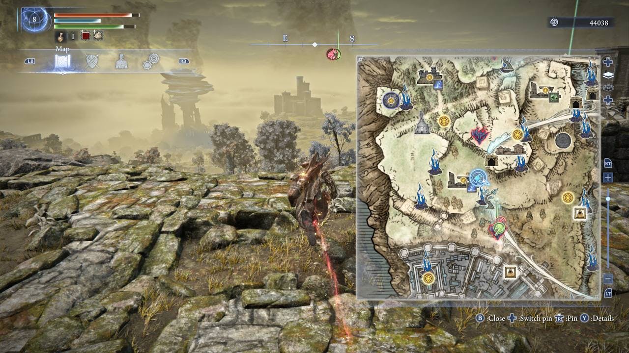 Screenshot aus Elden Ring: Die Karte zeigt mehrere Marker.