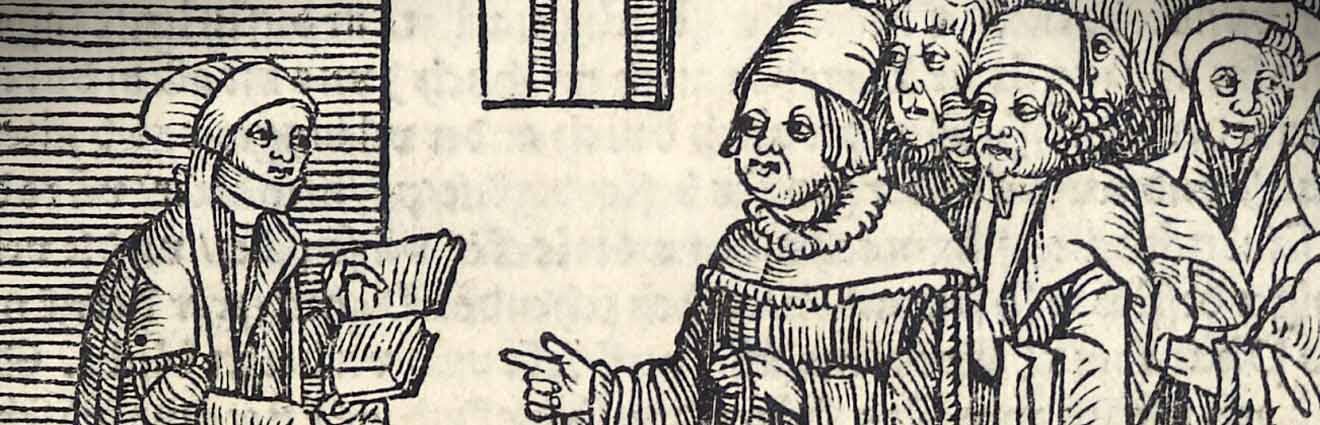 Argula von Grumbach steht mit aufgeschlagener Bibel in der Hand vor einer Gruppe von Universitätsprofessoren, mit denen sie darüber disputieren will, ob Arsacius Seehofers evangelische Ansichten auf der Bibel gründen oder nicht.