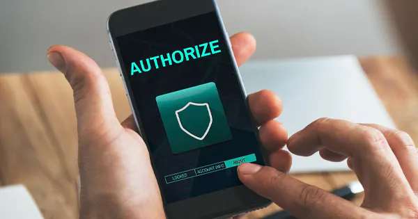 Zwei-Faktor-Authentifizierung: Der Schlüssel zu mehr Sicherheit im Netz / Bild: Freepik, rawpixel.com