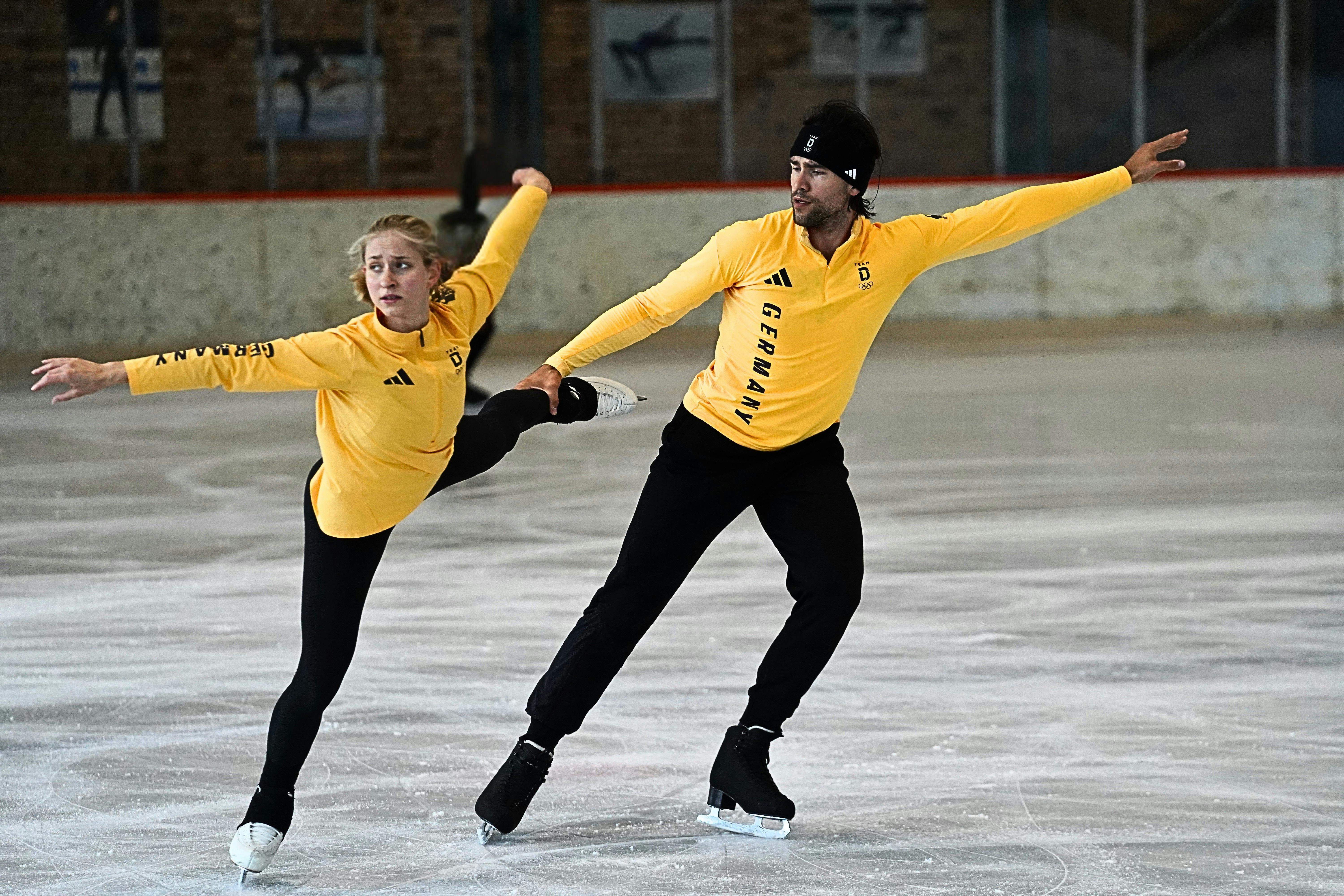 Minerva Hase/Nikita Volodin beim Sommertraining in Berlin