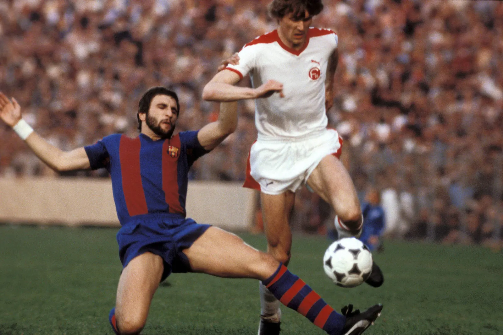 FC Barcelona gegen Fortuna Düsseldorf im Europapokal der Pokalsieger