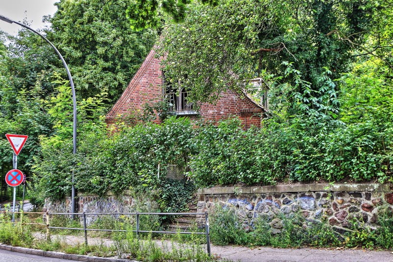 das Kirchsteinbeker Hexenhäuschen.