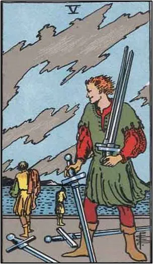 Il 5 di Spade del mazzo di tarocchi "Rider Waite Smith" raffigura una persona in primo piano che tiene 2 spade appoggiate sulla spalla e una in mano rivolta verso il basso. Altre due spade sono a terra. La persona in primo piano ha un sorriso accennato, è rivolta verso di noi ma getta uno sguardo alle sue spalle dove altre due figure si allontanano.