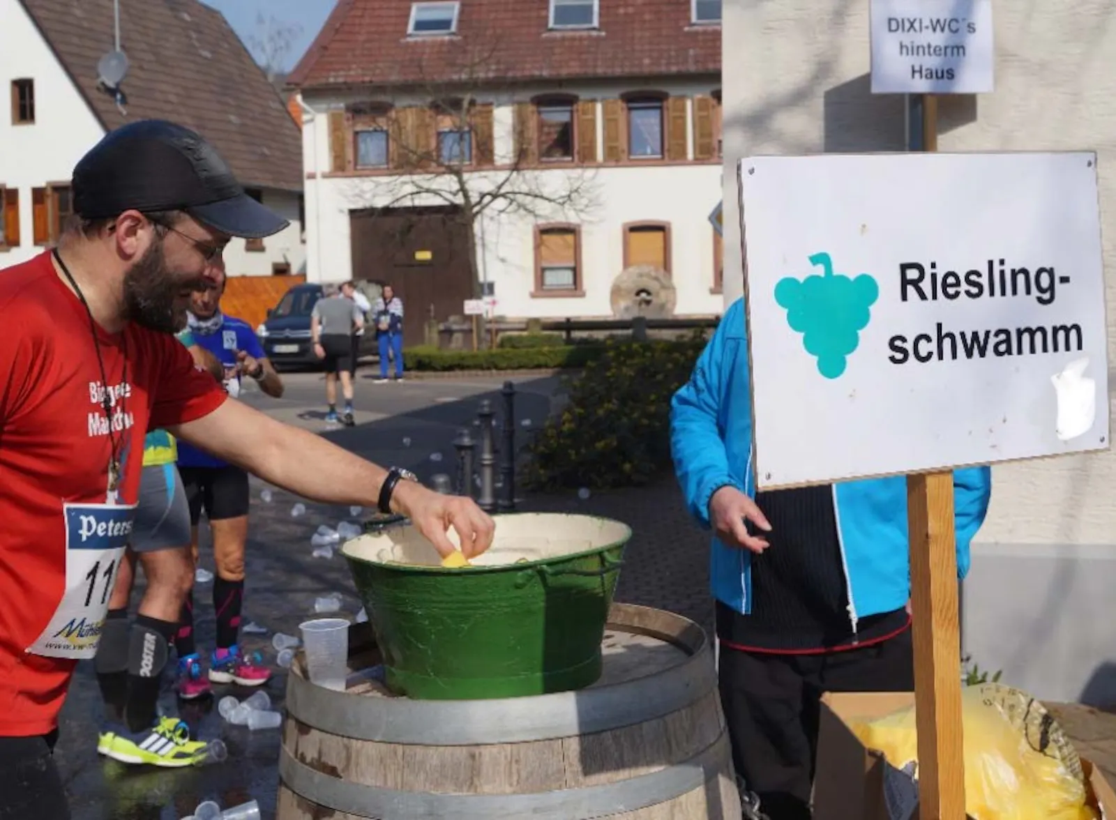 Ran an den Rieslingschwamm! (Foto: marathon-deutsche-weinstrasse.de)